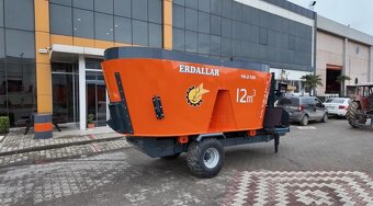 Rozdružovač balíků na traktor 1,5m3 - 5