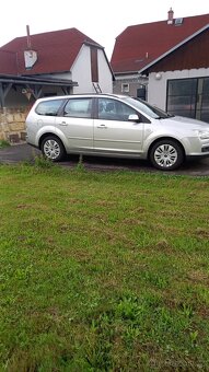 Ford Focus 1.6 74kW - 5