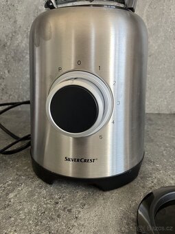 Stolní mixér, téměř nový - 5