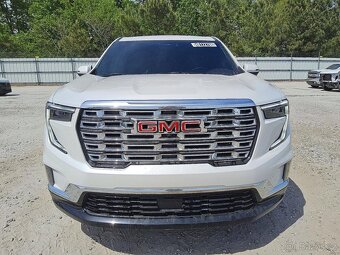 GMC Acadia Denali 2025 - 5