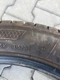 Pneu 225/45 R17 - 5