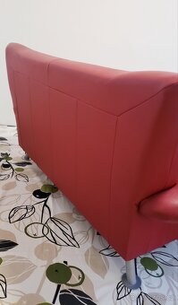 Stylová Dvoumístná Pohovka Vínové Barvy - 5