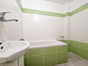 Prodej, byt 2+1, Louny-Černčice, ul. Karla Šrůmy - 5