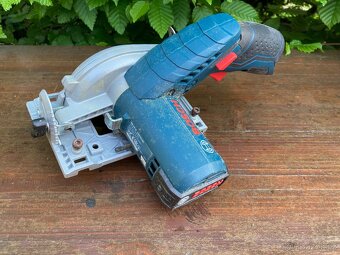 Malá aku okružní pila Bosch GKS 12V-26 Professional - 5