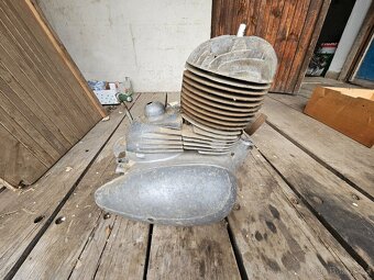 Motor jawa pérak - 5