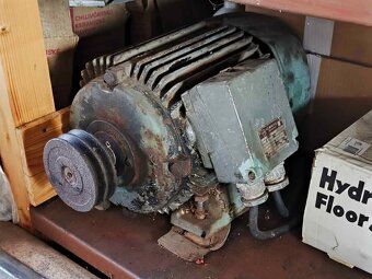 Elektromotor 0,4 kW, 0,6 kW, 1,1, kW a 4 kW - 5