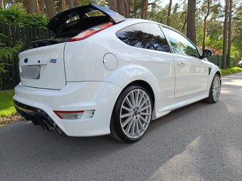 FOCUS RS - 5