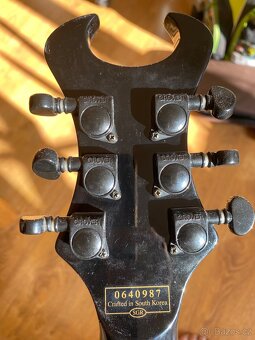 Schecter Synyster Gates signature - 5
