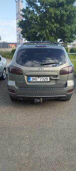 Hyundai Santa Fe 4.4 Glamour - 5