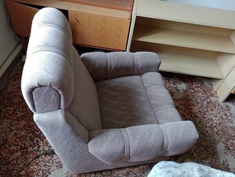 Daruji za odvoz staré křeslo - 5