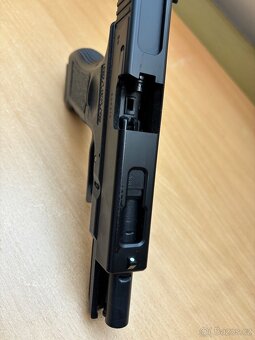 Airsoft Glock 18C Tokyo Marui - 5