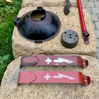 Jawa pérák, kývačka, Ogar - díly - 5