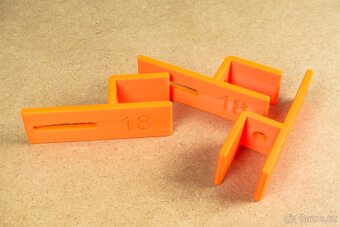 U-Scribe Jig 18 mm prípravok na montáž ukončovacích líšt - 5