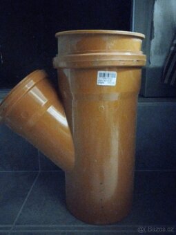 Kanalizační kolena a materiál 125 - 5