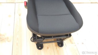 Renault Master – Sedadlo řidiče - 5