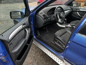BMW X5 4.6is Estoril blau - 5