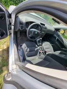 Škoda Octavia II 1.6 tdi - 5
