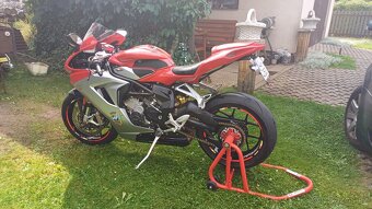 Mv agusta f3 800 - 5