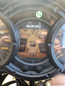 Suzuki DL 650 Vstrom - 5