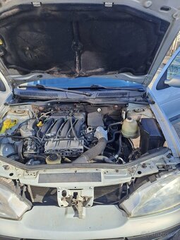 Renault Megane - 5