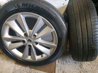 ALU kola Renault Megane 5x114,3 r17 Originál,pneu 6mm 205/55 - 5