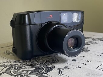 Prodám fotoaparát Pentax Zoom 90 – spolehlivý kompakt s auto - 5
