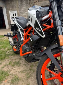 KTM 390 Duke 2021 - 5