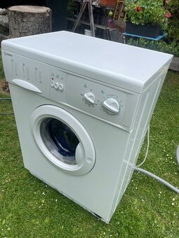 Pračka Indesit - 5