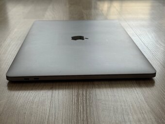 Apple Macbook Pro 15 Touch Bar - Space Gray - 5