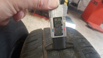 Letní pneu 185/65R15 na disku Dacia/Renault - 5