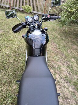 Honda ntv 650 - 5