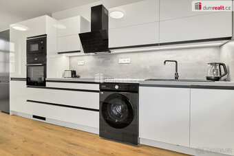 Prodej nového bytu 3+kk v centru Karlových Varů - 5