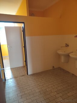 Pronájem kanceláře - 5