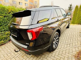FORD EXPLORER 3.0 V6 457PS 7-míst Hybrid ST-LINE ČR 2022 - 5