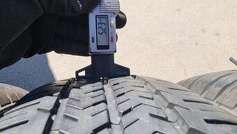 Letní pneu 195/70/15c Michelin - 5