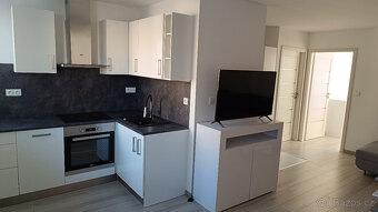 Prodej bytu 3+kk 60 m² Hradec Králové, Markovická - 5