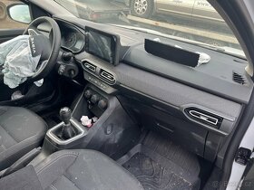 Dacia Jogger 1.0i 81kw rok 10.2023 ČR DOKLADY - 5