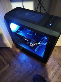 herní PC- Ryzen 7 3700x+RX 5700XT+NVMe SSD - 5