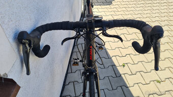 TREK Domane AL 2, Rám 54 - 58, Shimano Claris 2x8 - 5