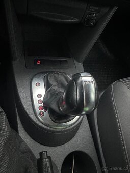 Vw Caddy maxi webasto, DSG, servisní knížka 175tis km - 5