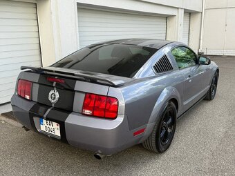 Ford Mustang, 4.0 V6, 150kw Manual - 5