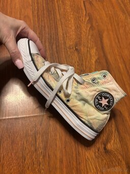 Converse 38 - 5