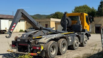 Renault Kerax 450.32 8x4 hákový nosič kontajneru - 5