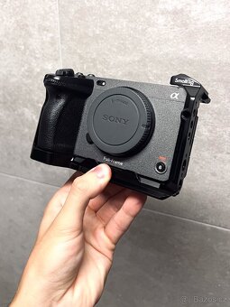 Sony FX3 + XLR H1 + klec a nástavec smallrig - 5