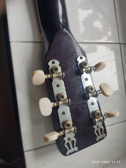 Klasická kytara LIA – dobrý stav
 z 80. let - 5