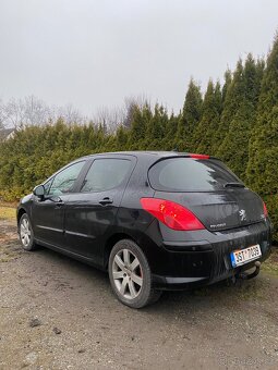 Peugeot 308 1.6i 110kw rok 2008 STK 05/26 v ČR jeden majitel - 5