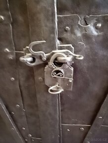 Historické kované klasicistní dveře - 5