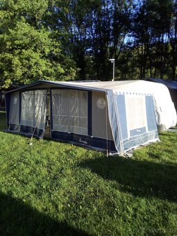 Karavan KNAUS Sport 500-3 palandy, klimatizace - 5
