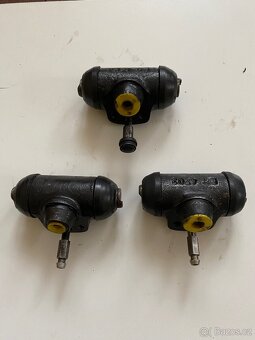 Brzdový váleček zadní Felicia 22mm - 5