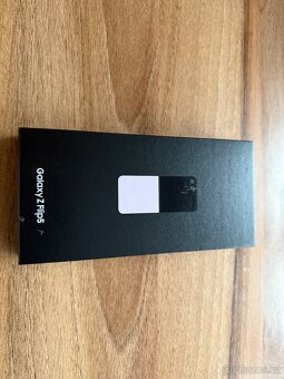 Samsung Galaxy Z Flip5 5G 8GB/512GB (fialový)+original kryt - 5
